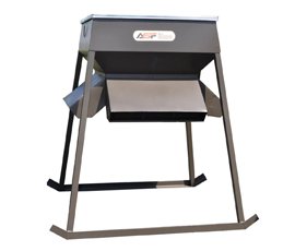 Comedero  Prote�na Stand y llenado  de 1,250 lb con deslizador