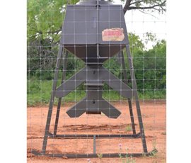 Comedero de pluma de 3 v�as de 1k con ca�da de cervatillo